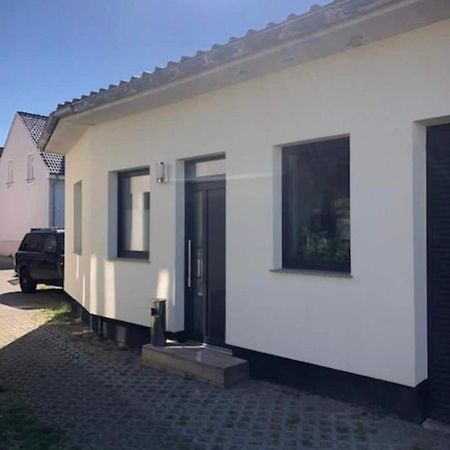 Ferienwohnung Zwergmoewe Rostock Exterior foto